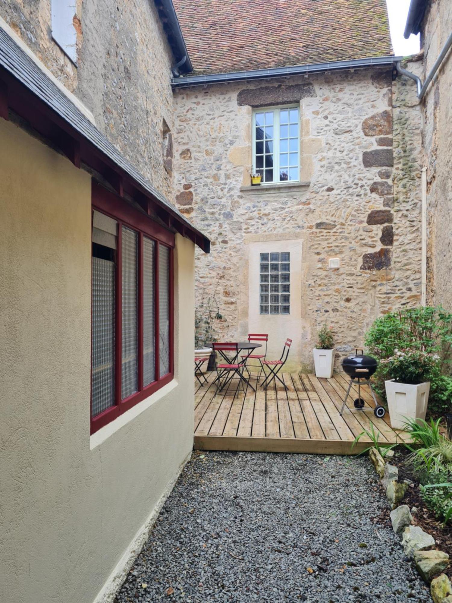 Villa Le Coeur De Fresnay Exterior foto